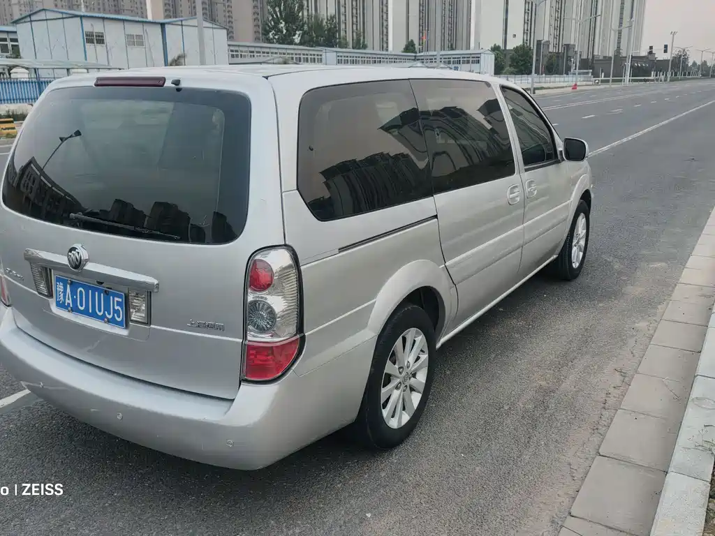 Buick GL8 2014 2.4L