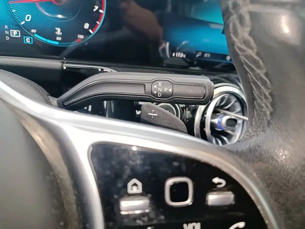 Mercedes-Benz GLA — миниатюра 14
