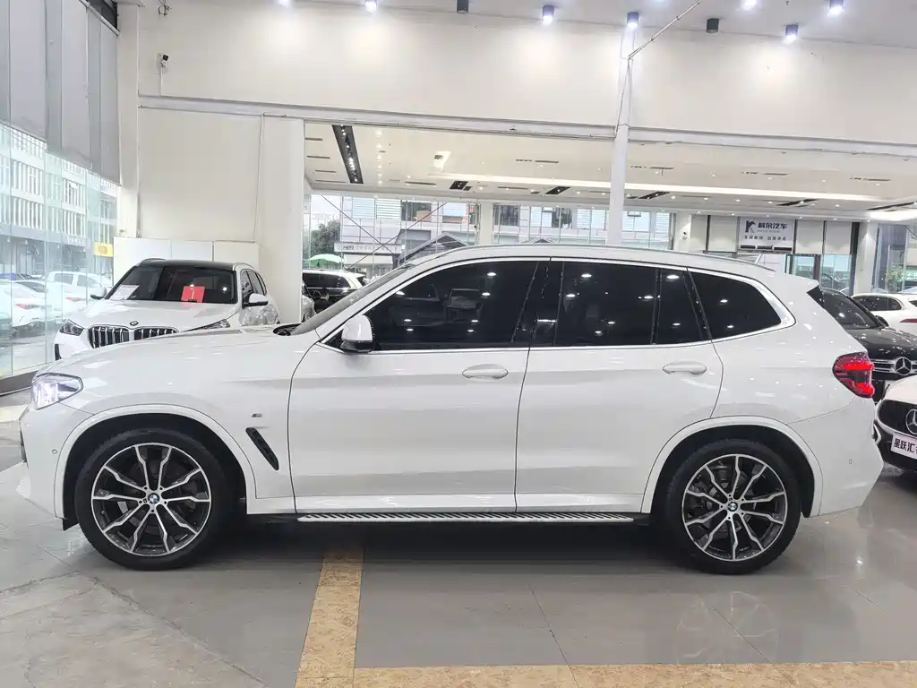 BMW X3 — миниатюра 7