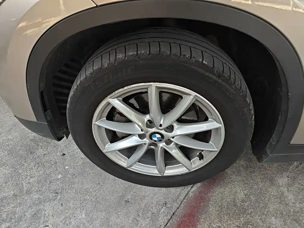 BMW X1 — миниатюра 23