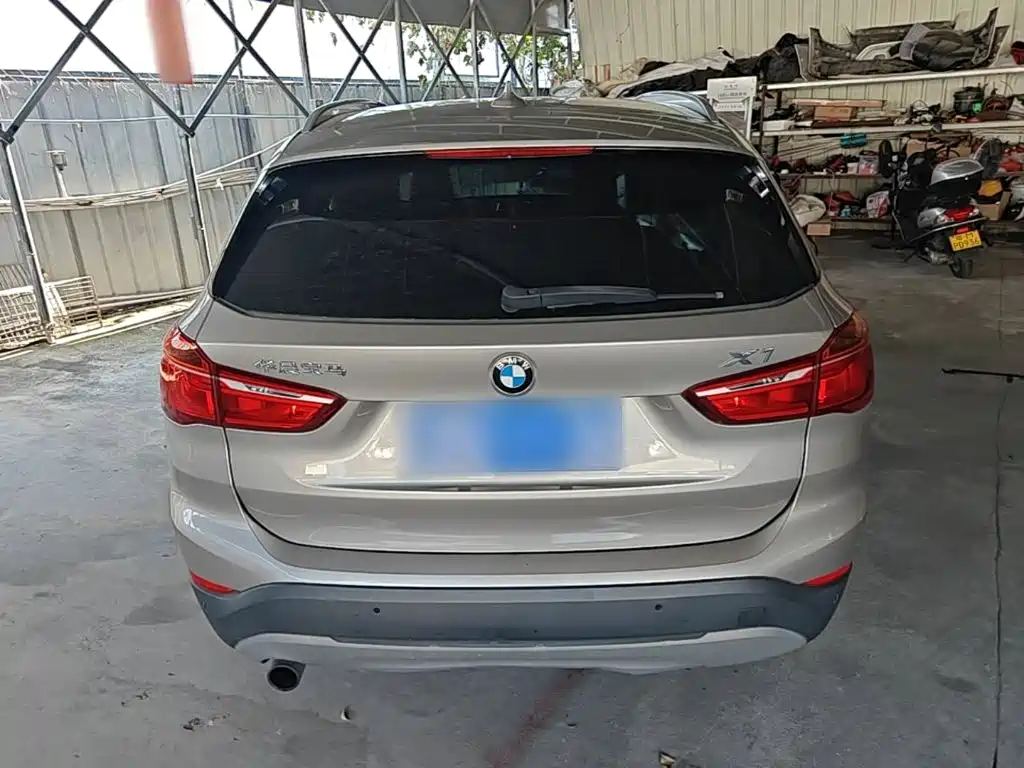 BMW X1 — миниатюра 6