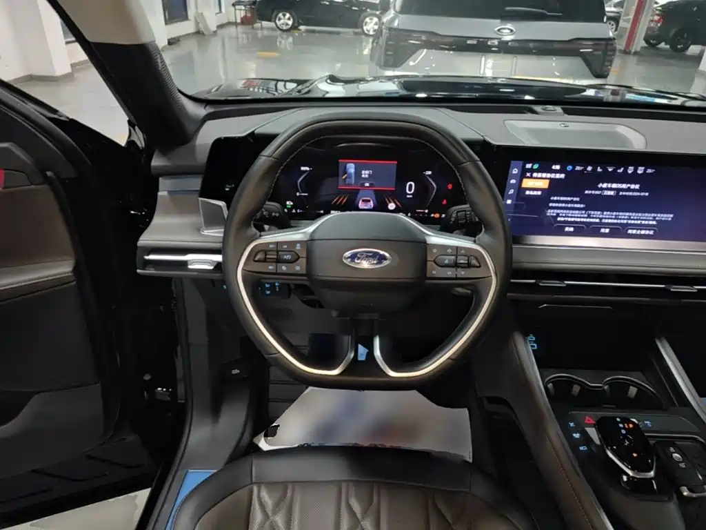 Ford Edge — миниатюра 11