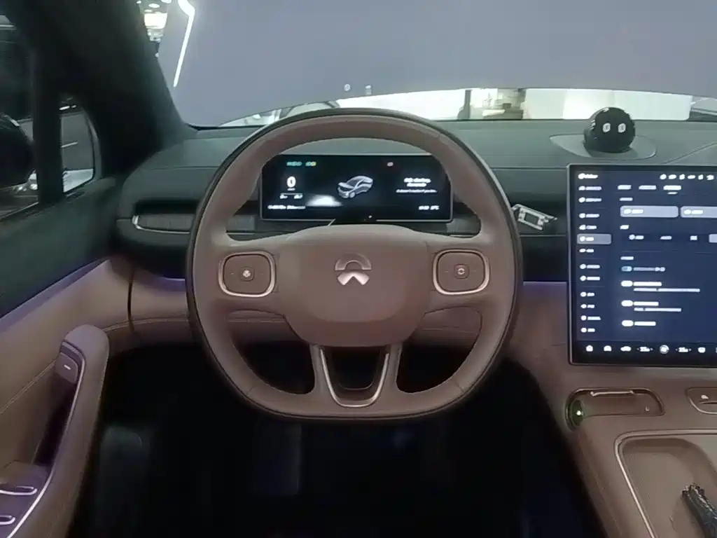 NIO EC6 — миниатюра 11