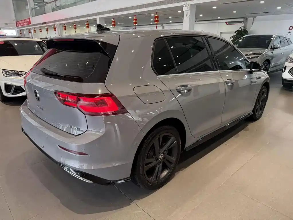 Volkswagen Golf — миниатюра 4