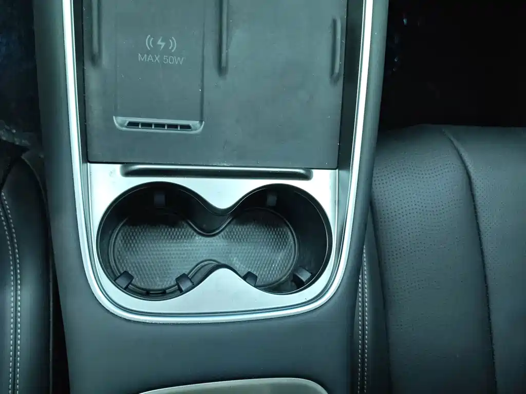 BYD Sealion 05 EV — миниатюра 7