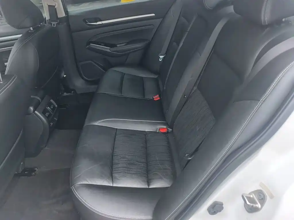 Nissan Teana — миниатюра 17