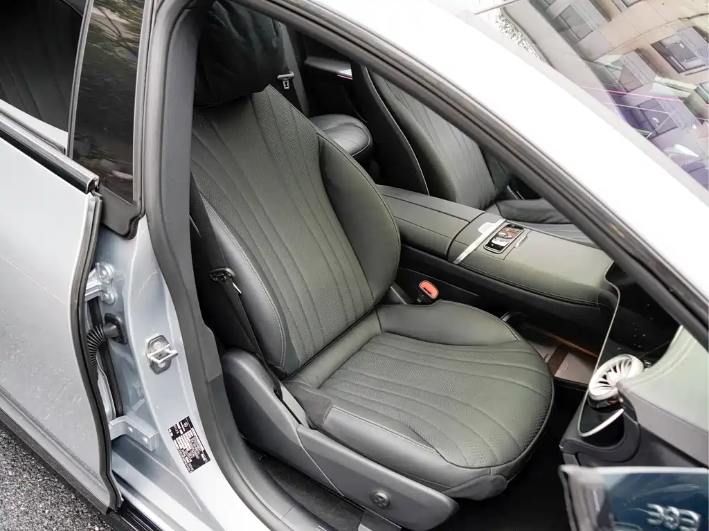 Mercedes-Benz EQE — миниатюра 18