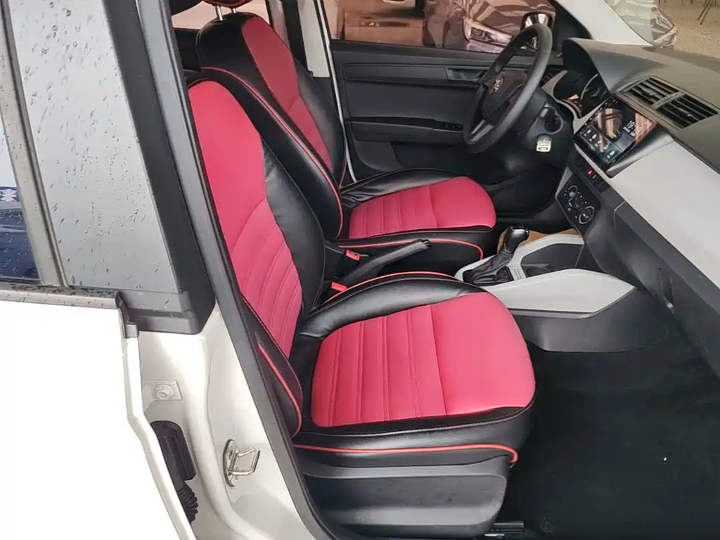 Skoda Fabia — миниатюра 25