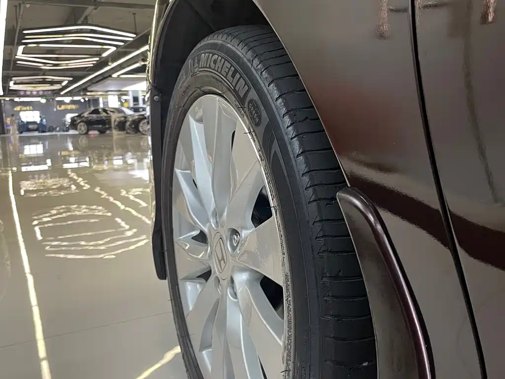 Honda Accord — миниатюра 15