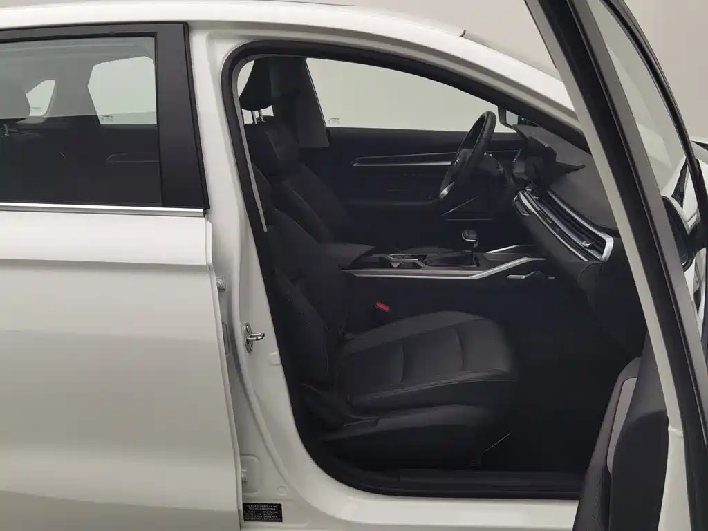 Geely Emgrand — миниатюра 23