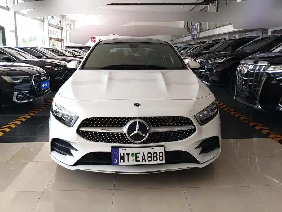 Mercedes-Benz A-Class — миниатюра 2