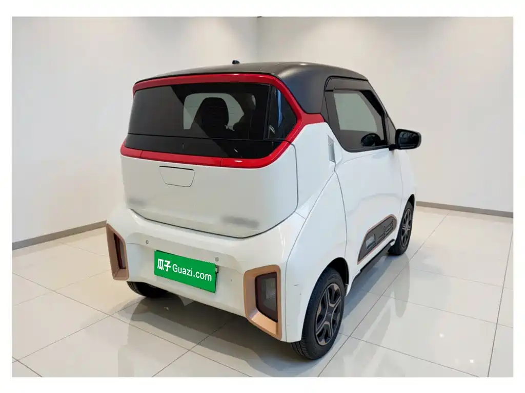 Baojun E200 — миниатюра 4