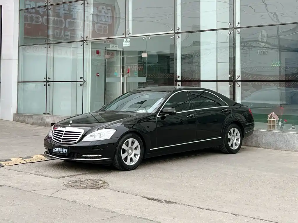 Mercedes-Benz S-Class 2006 S 300