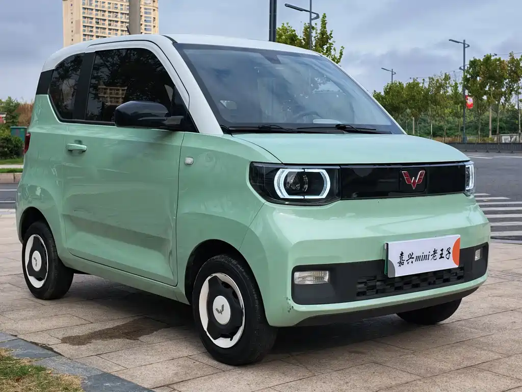 Wuling MINIEV — миниатюра 8