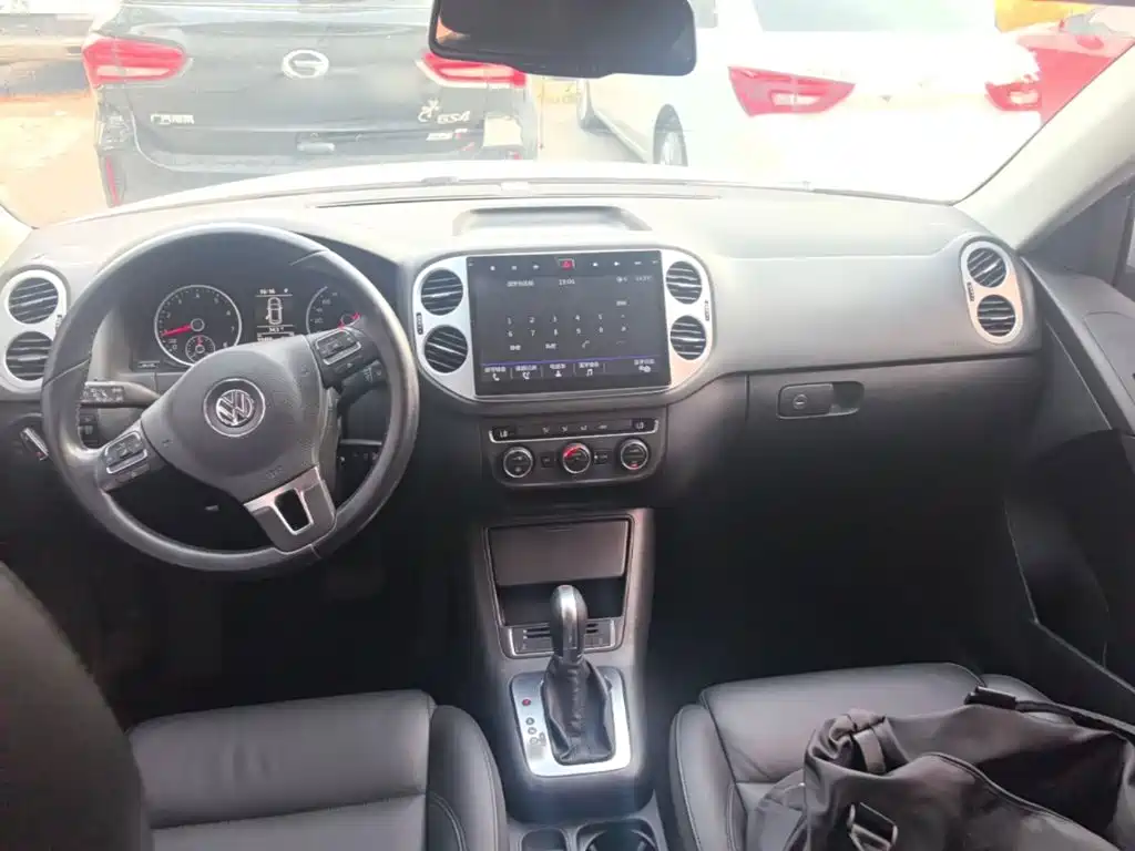 Volkswagen Tiguan — миниатюра 10
