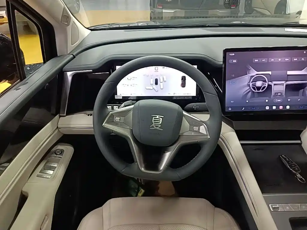 BYD Xia — миниатюра 11