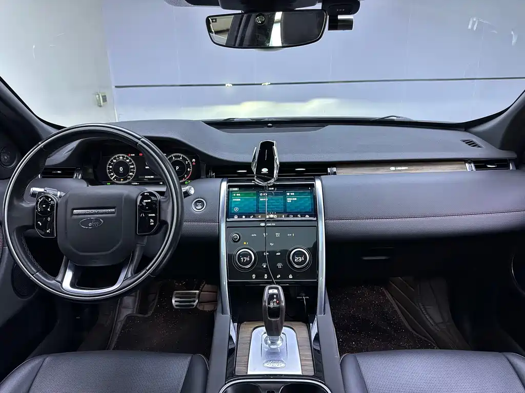 Land Rover Discovery Sport — миниатюра 7