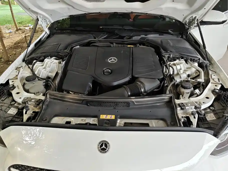 Mercedes-Benz C-Class — миниатюра 10