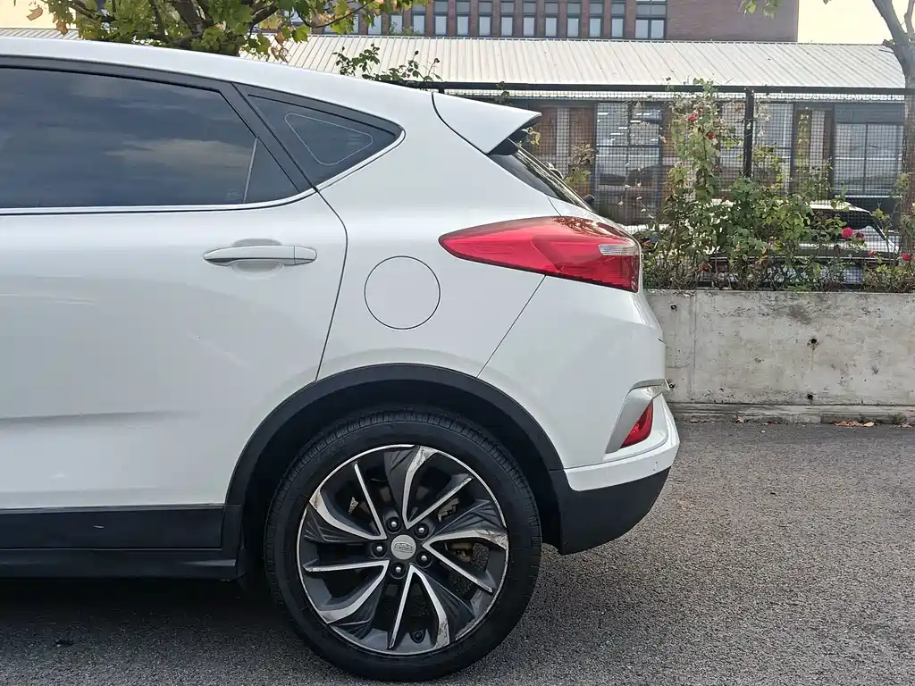 Geely GSe — миниатюра 11