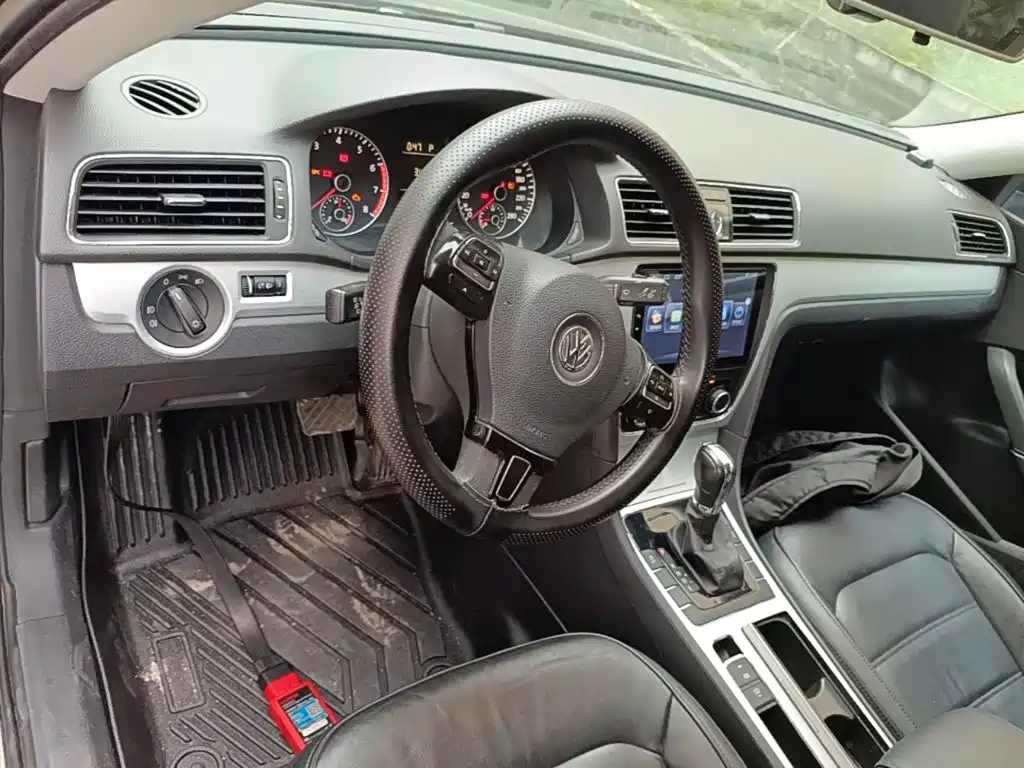 Volkswagen Passat — миниатюра 10