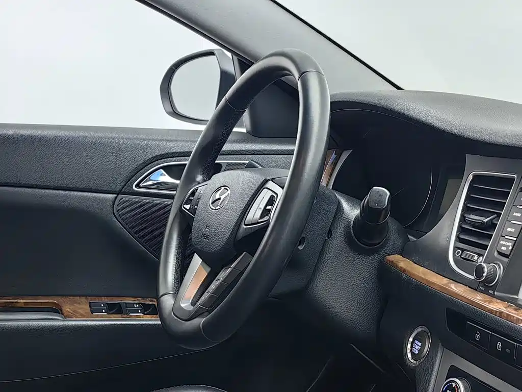 Hyundai Mistra — миниатюра 22