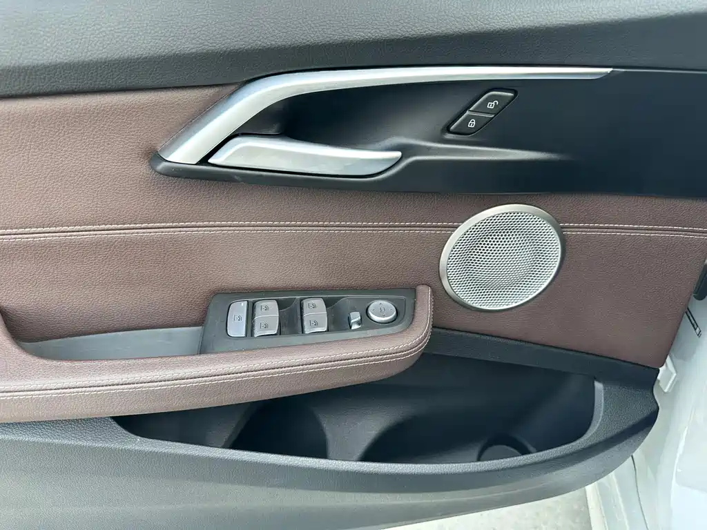 BMW 1 Series — миниатюра 11