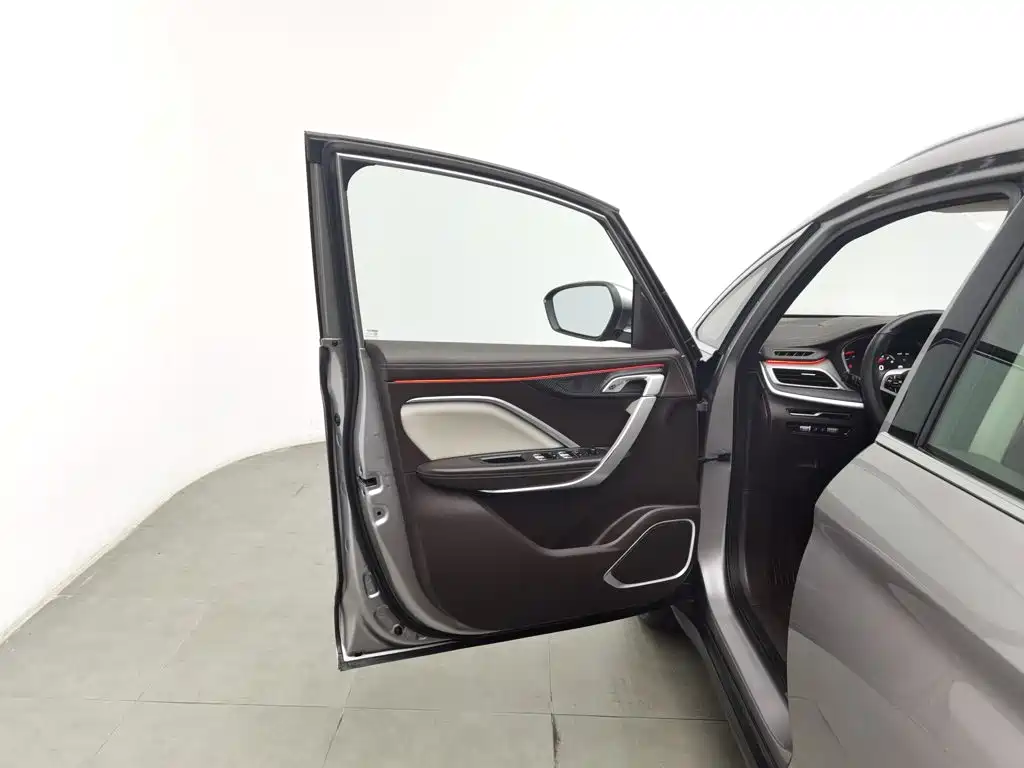 Geely Jia Ji — миниатюра 8