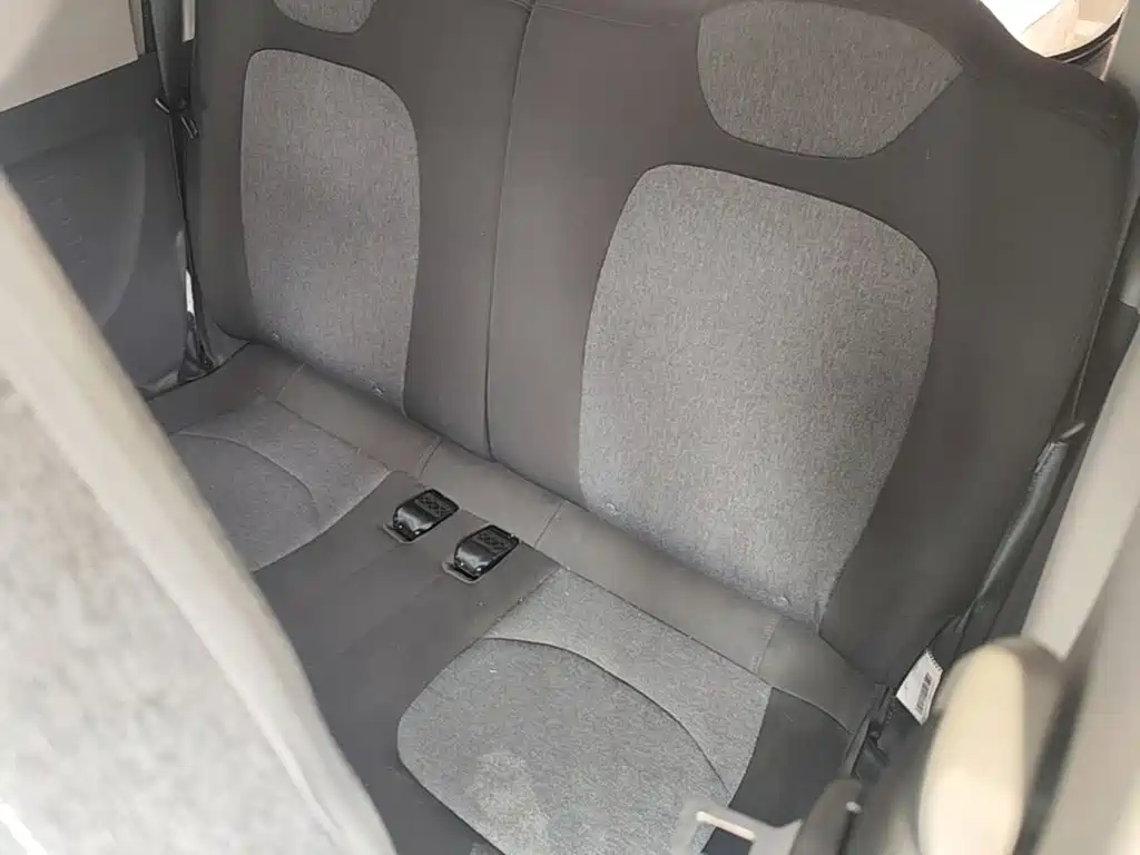 Wuling MINIEV — миниатюра 17