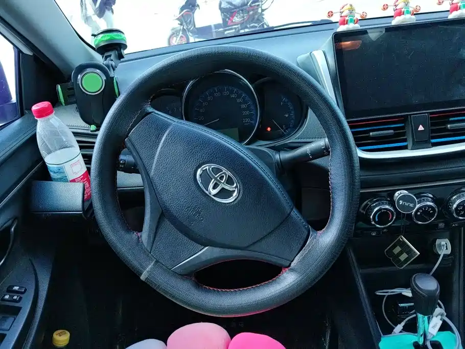 Toyota Vios FS — миниатюра 15