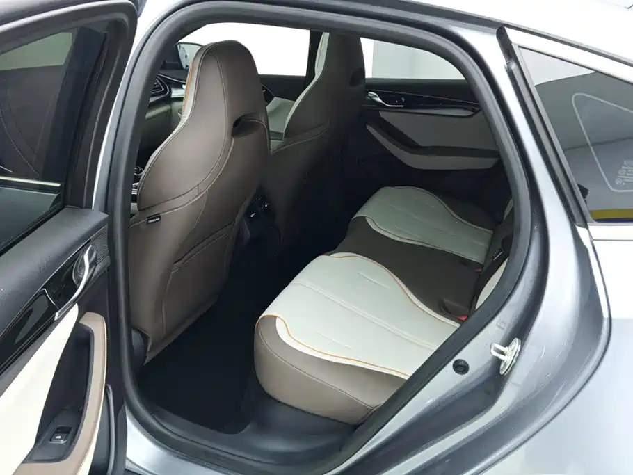 BYD Qin PLUS — миниатюра 11