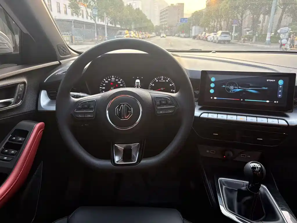 MG MG5 — миниатюра 16
