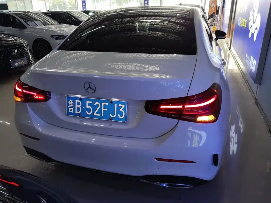 Mercedes-Benz A-Class — миниатюра 6