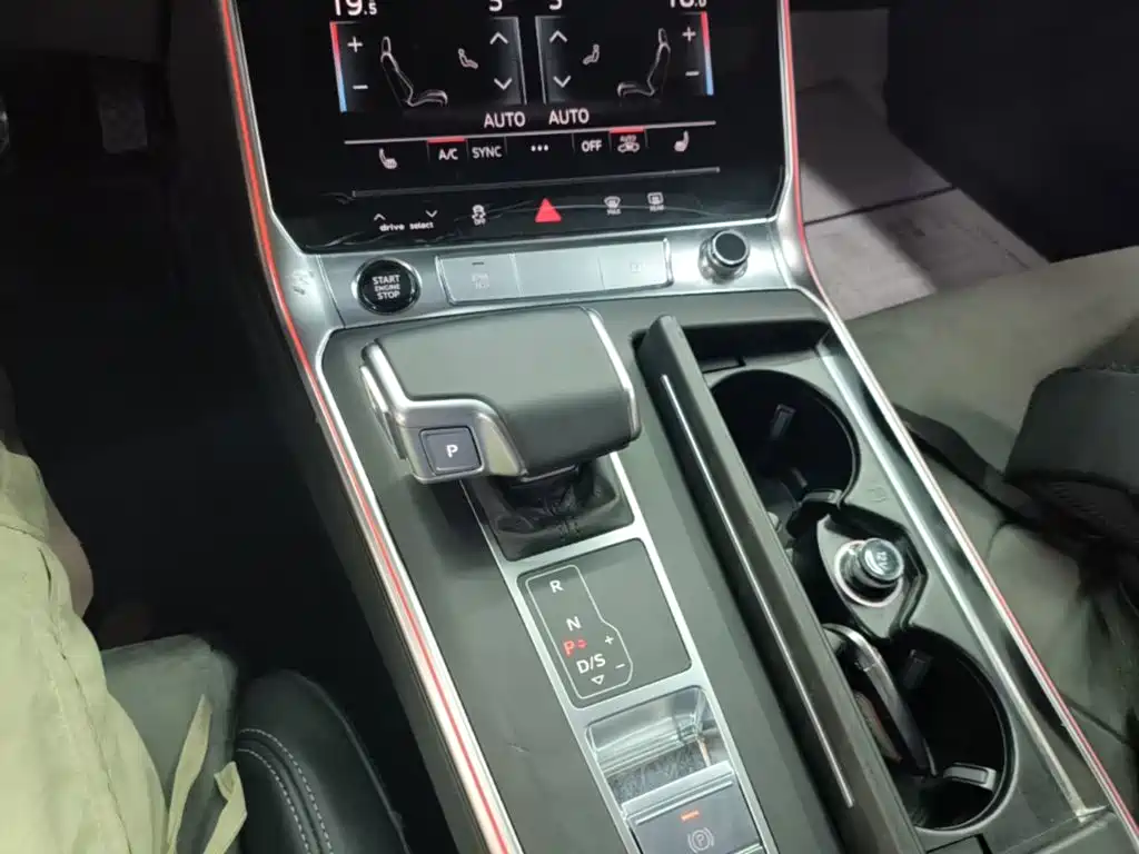 Audi A6L — миниатюра 14
