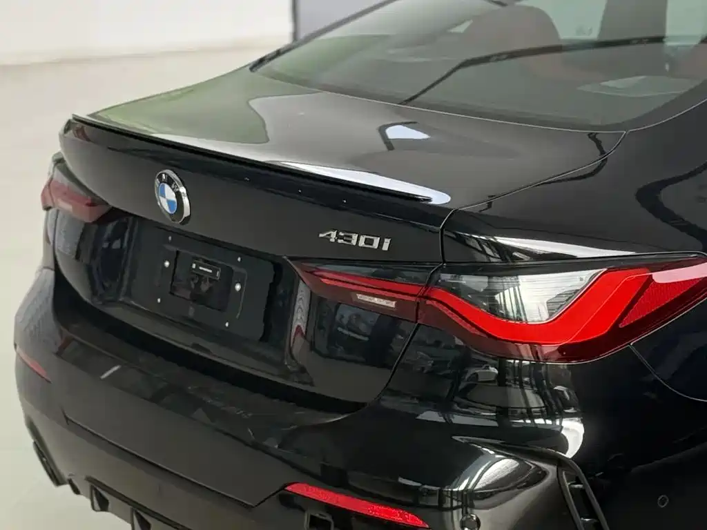 BMW 4 Series 4 2026