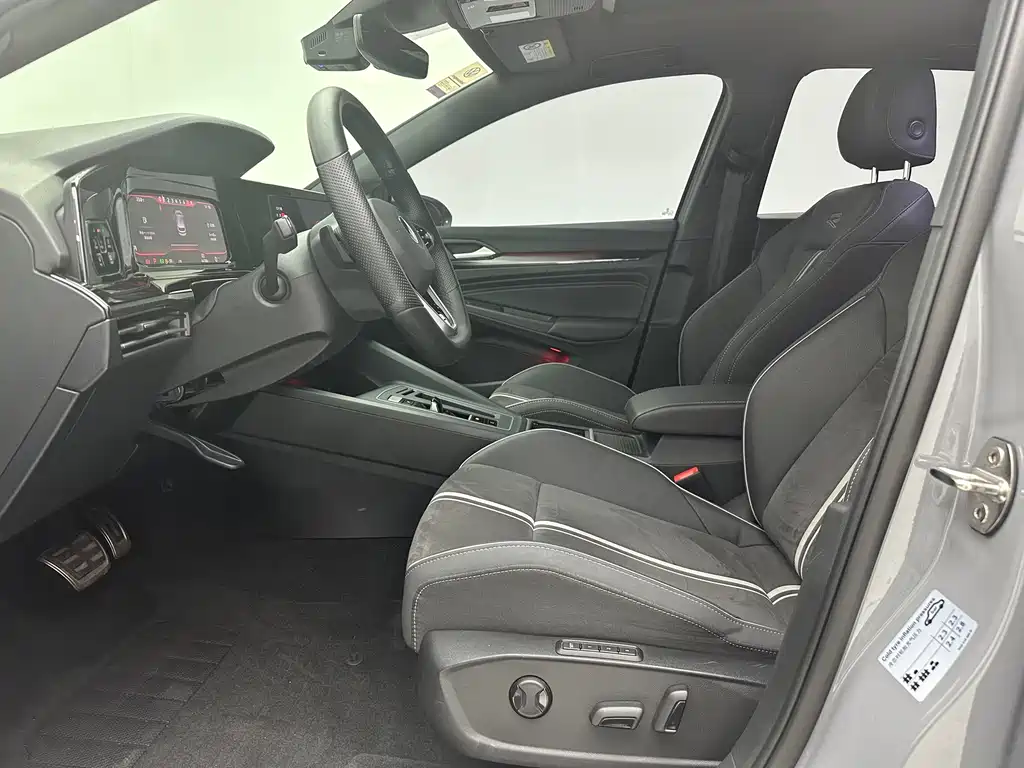Volkswagen Golf — миниатюра 20