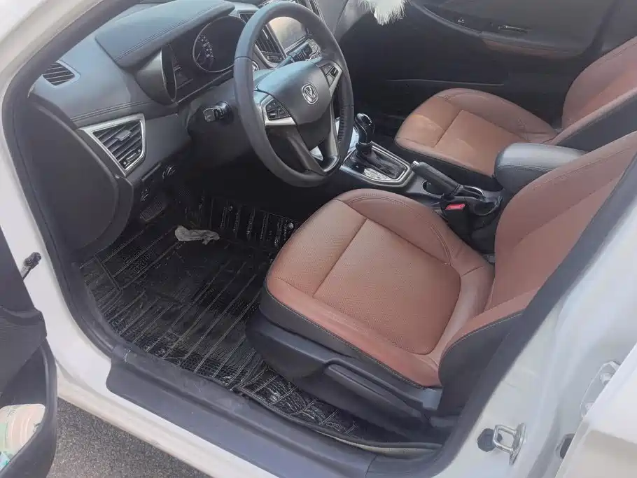 Changan Eado — миниатюра 9