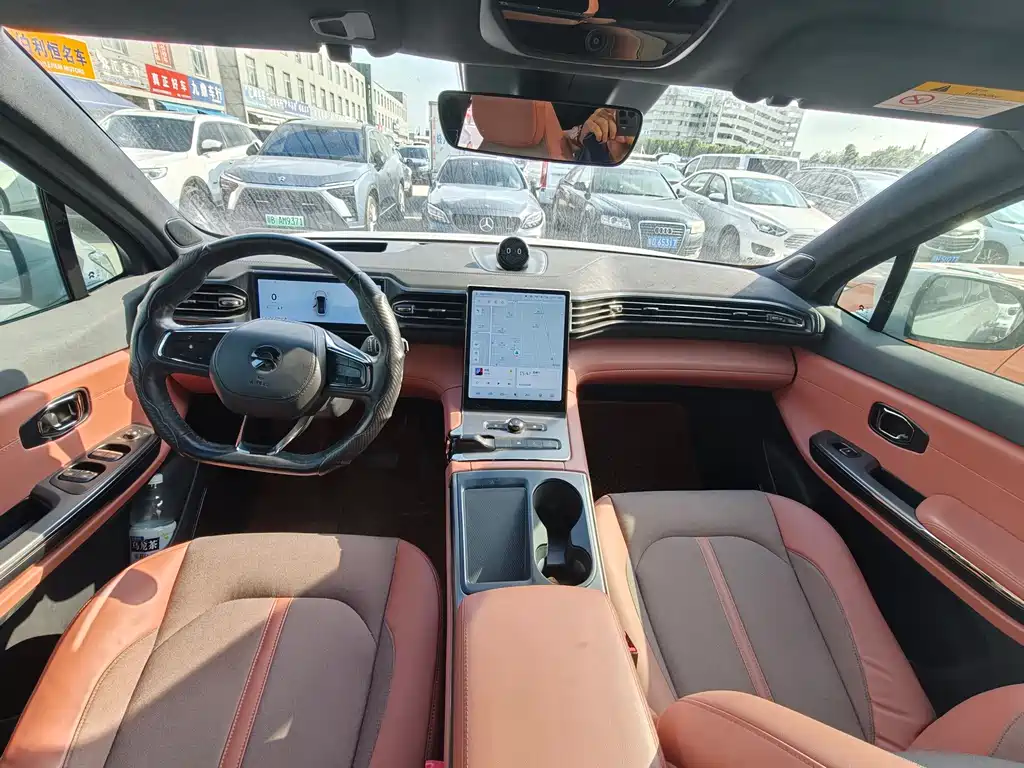 NIO EC6 — миниатюра 4