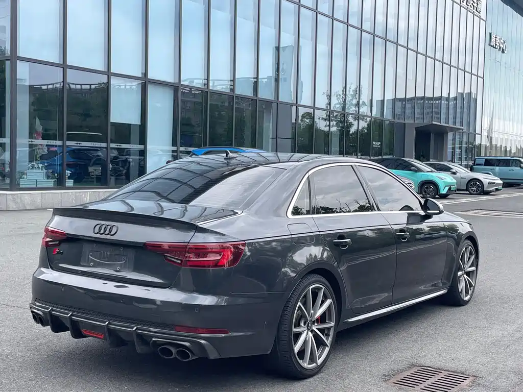 Audi S4 — миниатюра 14