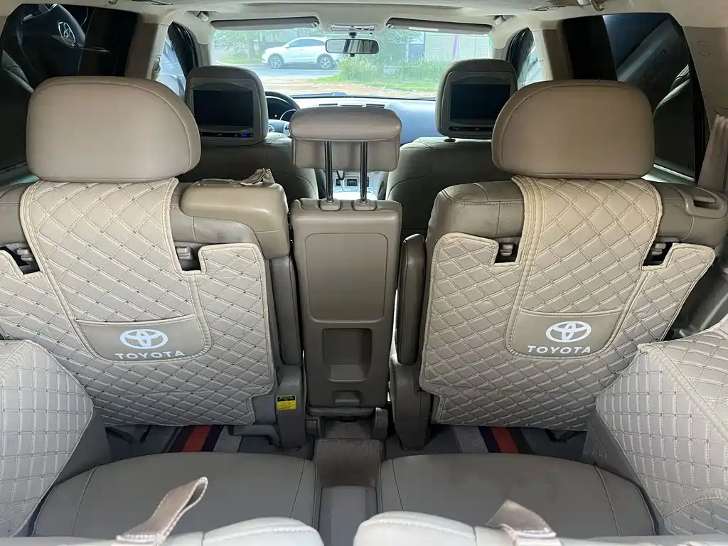 Toyota Highlander — миниатюра 12