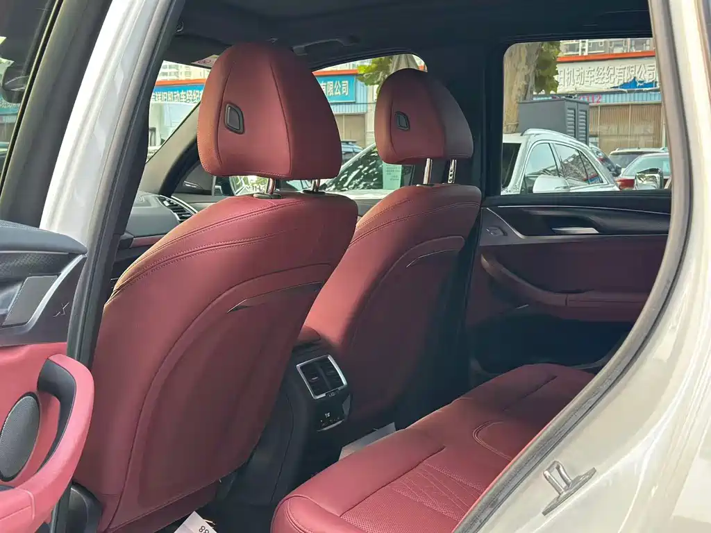 BMW X3 — миниатюра 6