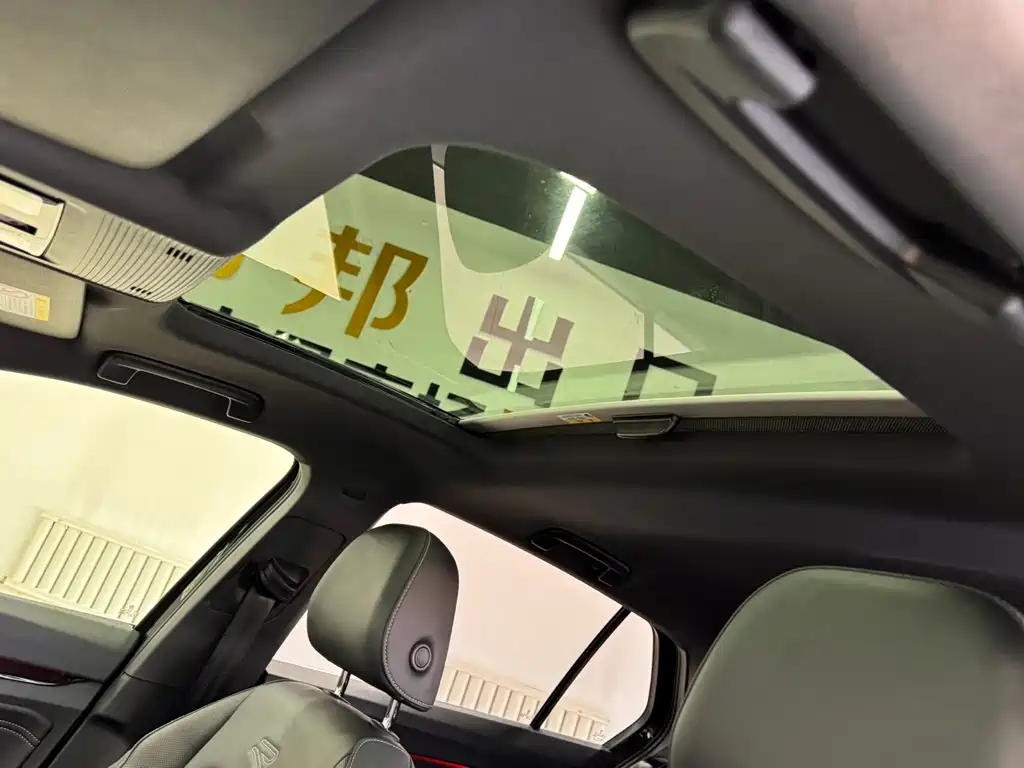Volkswagen Golf — миниатюра 13
