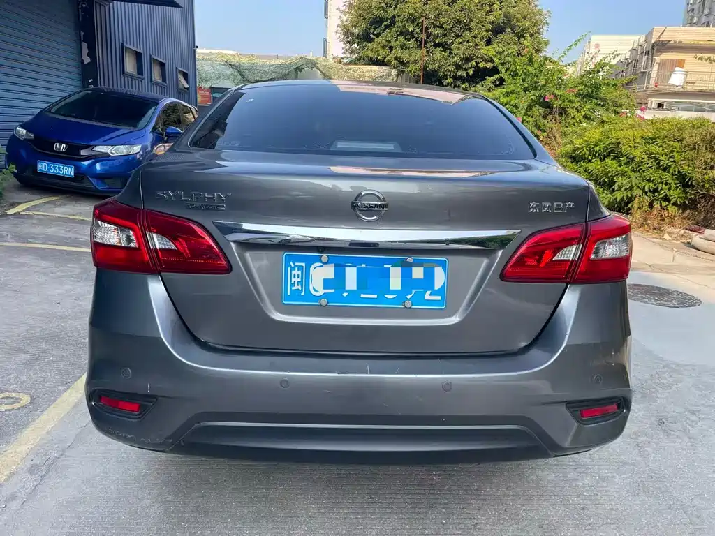 Nissan Sylphy — миниатюра 5
