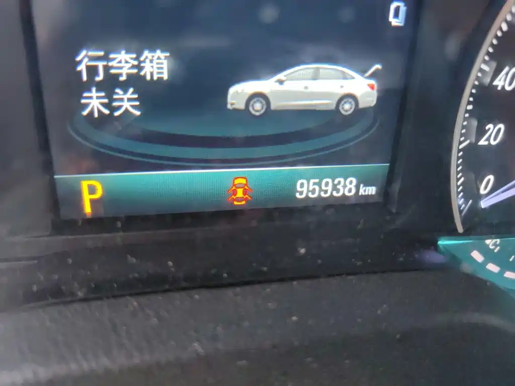 Buick Excelle — миниатюра 5