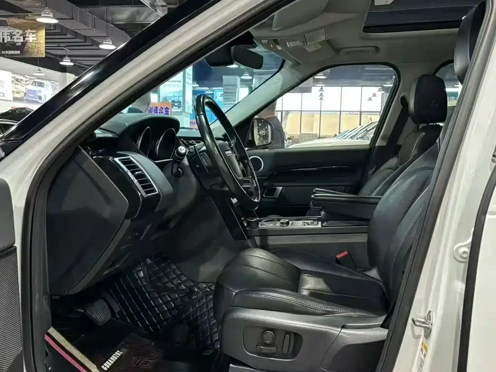Land Rover Discovery — миниатюра 4