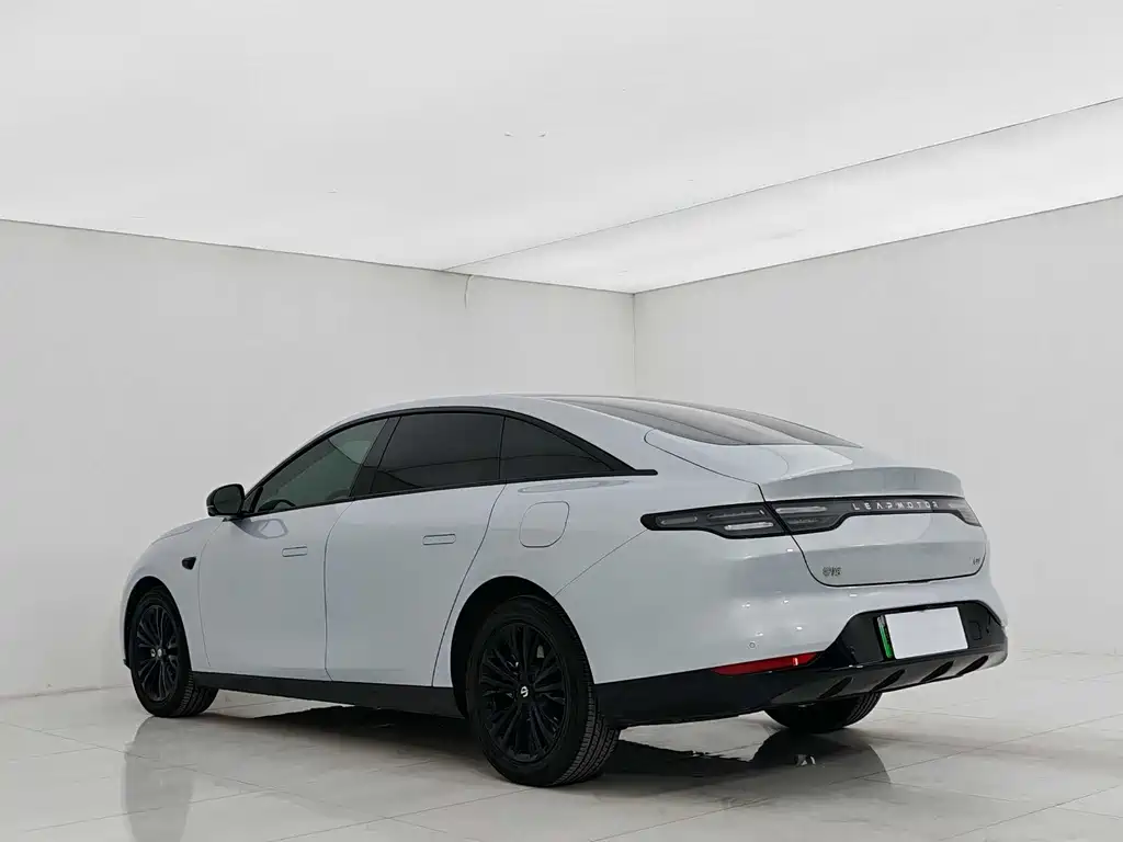 ZERO-RUNNING CAR ZERO RUN C01