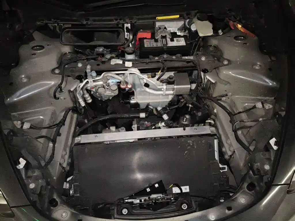 Tesla Model 3 — миниатюра 16