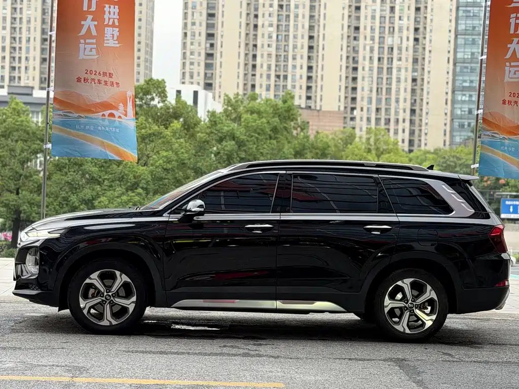 Hyundai Santa Fe — миниатюра 7