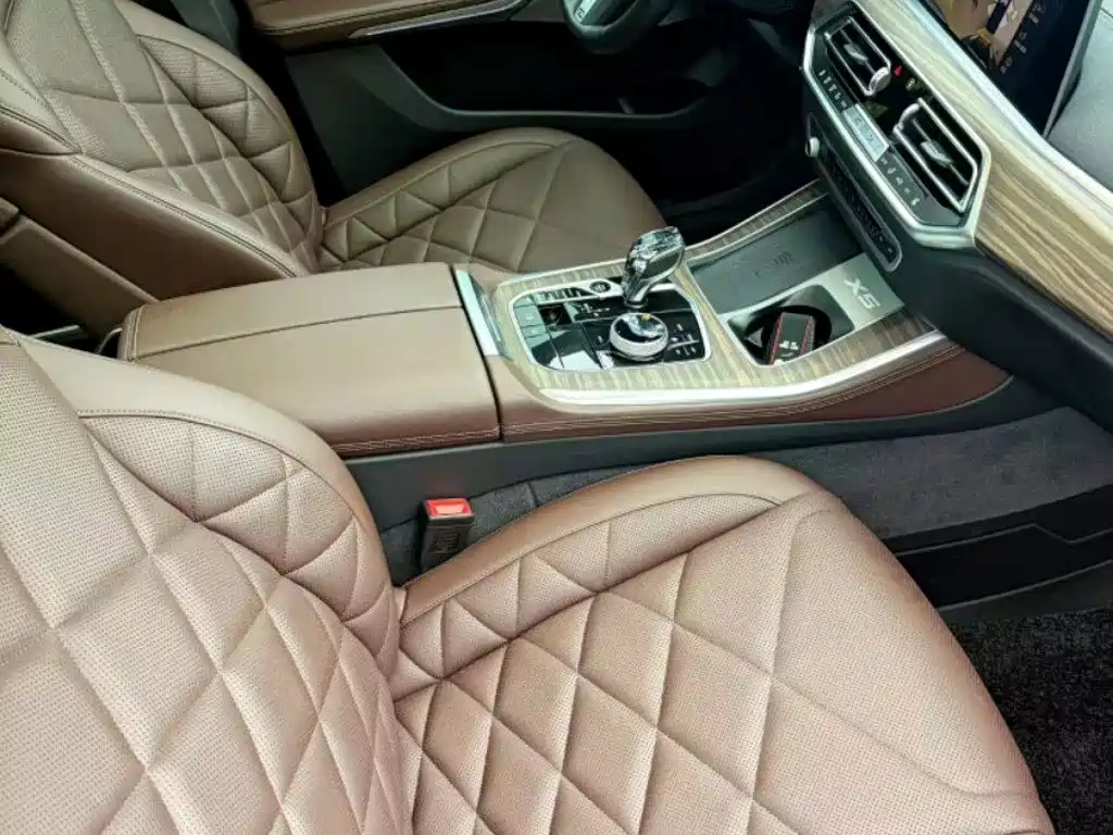 BMW X5 — миниатюра 7