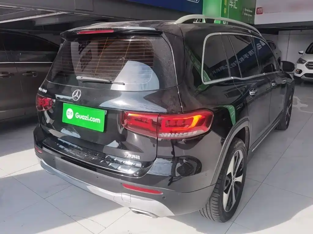 Mercedes-Benz GLB — миниатюра 7