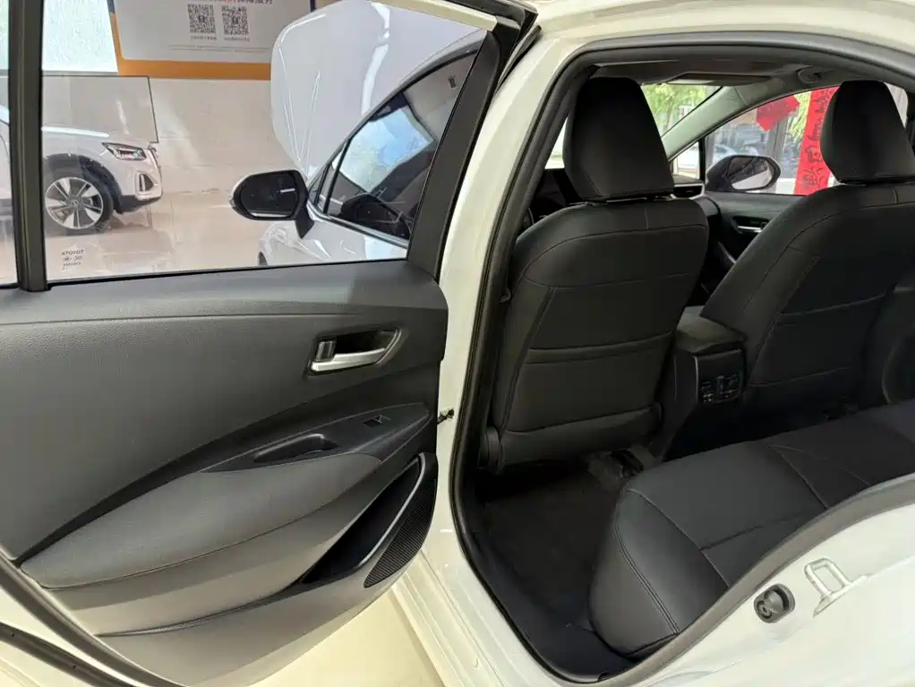 Toyota Corolla — миниатюра 17